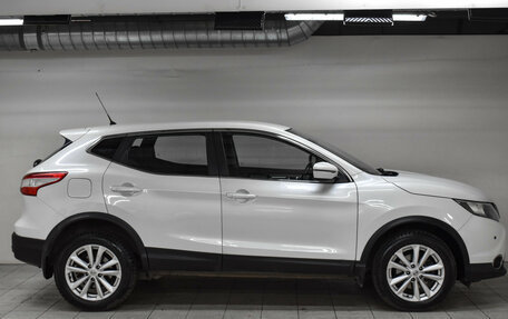 Nissan Qashqai, 2016 год, 1 356 000 рублей, 4 фотография