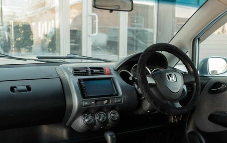 Honda Fit III, 2001 год, 420 000 рублей, 10 фотография