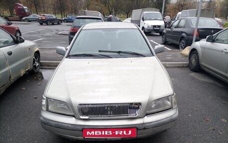Volvo S40 II, 1998 год, 100 000 рублей, 1 фотография