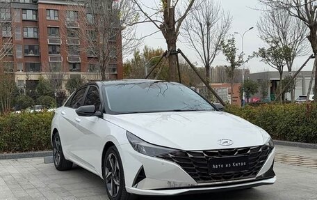 Hyundai Elantra, 2021 год, 1 085 000 рублей, 1 фотография