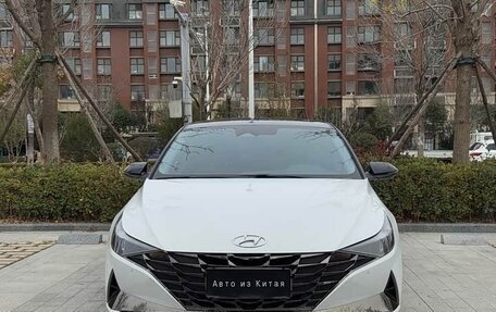 Hyundai Elantra, 2021 год, 1 085 000 рублей, 2 фотография