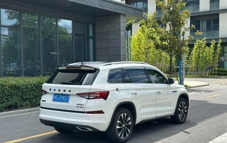 Skoda Kodiaq, 2024 год, 3 490 000 рублей, 4 фотография