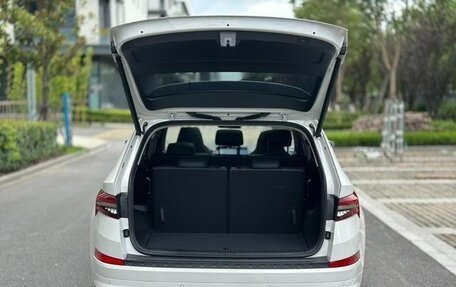 Skoda Kodiaq, 2024 год, 3 490 000 рублей, 26 фотография