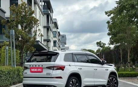 Skoda Kodiaq, 2024 год, 3 490 000 рублей, 30 фотография