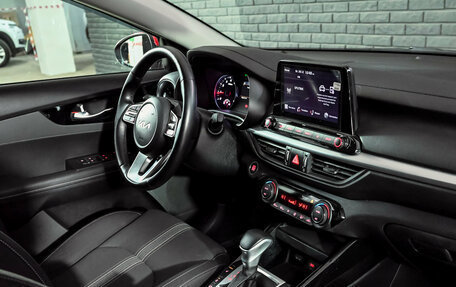 KIA Cerato IV, 2021 год, 2 300 000 рублей, 16 фотография