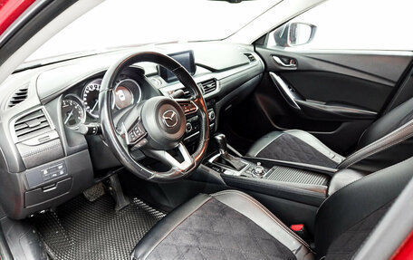 Mazda 6, 2018 год, 1 980 000 рублей, 16 фотография