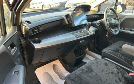 Honda Freed I, 2010 год, 1 089 000 рублей, 12 фотография