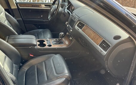 Volkswagen Touareg III, 2016 год, 3 500 000 рублей, 11 фотография