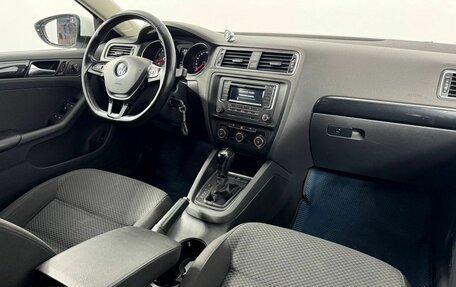 Volkswagen Jetta VI, 2016 год, 1 230 000 рублей, 10 фотография