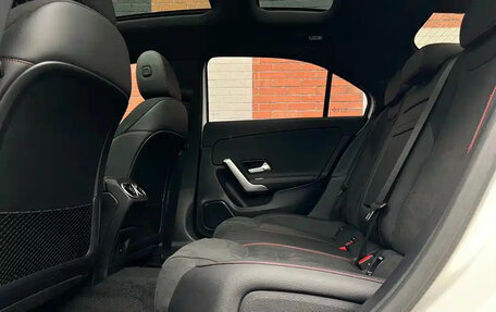 Mercedes-Benz A-Класс, 2022 год, 1 890 855 рублей, 9 фотография