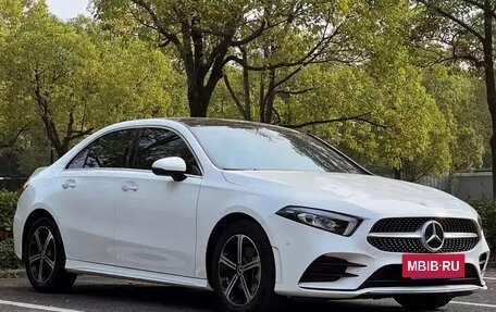 Mercedes-Benz A-Класс, 2021 год, 1 500 855 рублей, 4 фотография