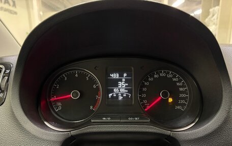 Volkswagen Polo VI (EU Market), 2018 год, 1 330 000 рублей, 11 фотография