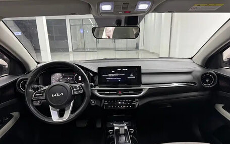 KIA K3, 2023 год, 1 395 000 рублей, 10 фотография