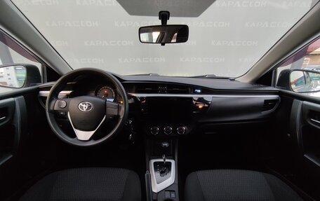 Toyota Corolla, 2013 год, 1 363 000 рублей, 6 фотография