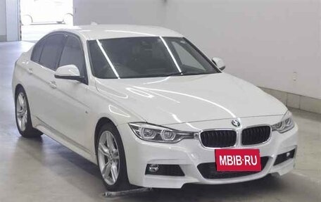 BMW 3 серия, 2017 год, 1 370 010 рублей, 2 фотография