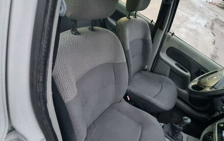 Renault Symbol I, 2006 год, 320 000 рублей, 28 фотография