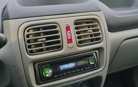 Renault Symbol I, 2006 год, 320 000 рублей, 34 фотография