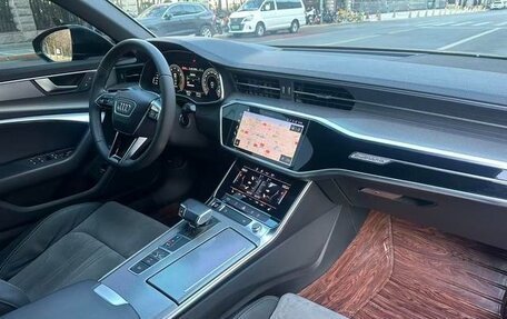 Audi A6, 2023 год, 4 700 000 рублей, 6 фотография