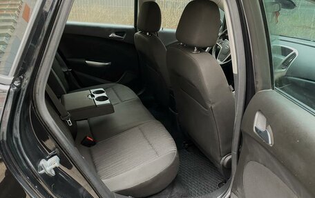 Opel Astra J, 2010 год, 749 000 рублей, 24 фотография