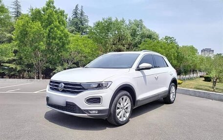 Volkswagen T-Roc I, 2022 год, 1 520 010 рублей, 1 фотография
