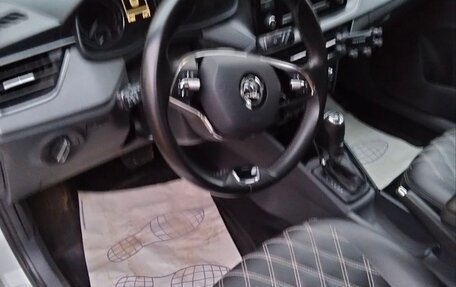 Skoda Rapid II, 2021 год, 1 600 000 рублей, 11 фотография