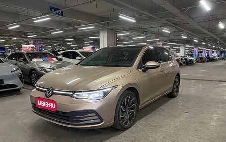 Volkswagen Golf VIII, 2022 год, 1 600 010 рублей, 1 фотография