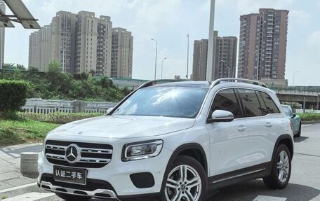 Mercedes-Benz GLB, 2021 год, 2 700 030 рублей, 2 фотография