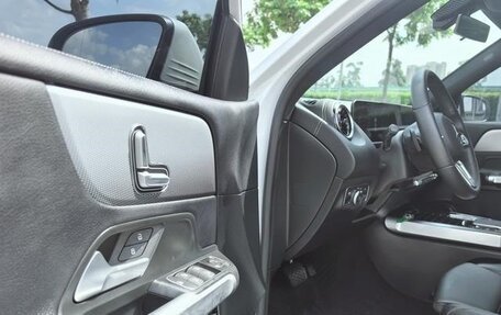 Mercedes-Benz GLB, 2021 год, 2 700 030 рублей, 11 фотография