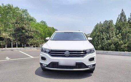 Volkswagen T-Roc I, 2022 год, 1 520 010 рублей, 8 фотография