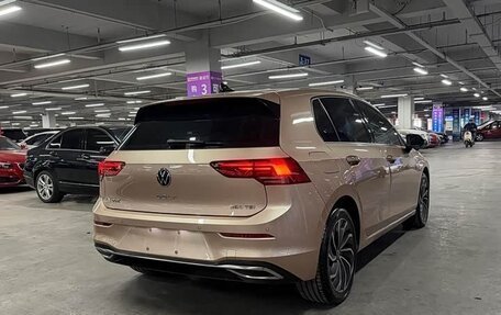 Volkswagen Golf VIII, 2022 год, 1 600 010 рублей, 5 фотография