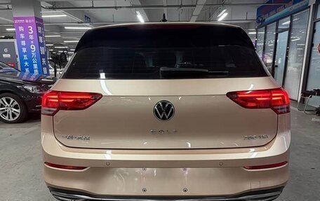 Volkswagen Golf VIII, 2022 год, 1 600 010 рублей, 7 фотография