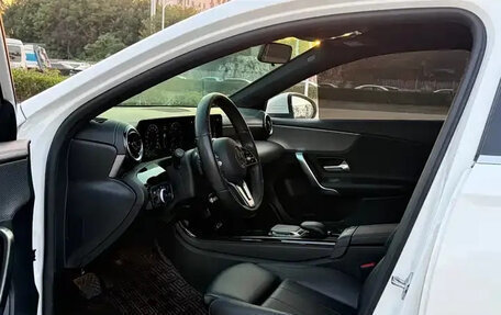 Mercedes-Benz A-Класс, 2022 год, 2 190 143 рублей, 10 фотография