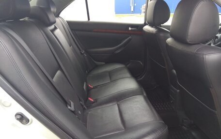 Toyota Avensis III рестайлинг, 2007 год, 1 175 000 рублей, 17 фотография