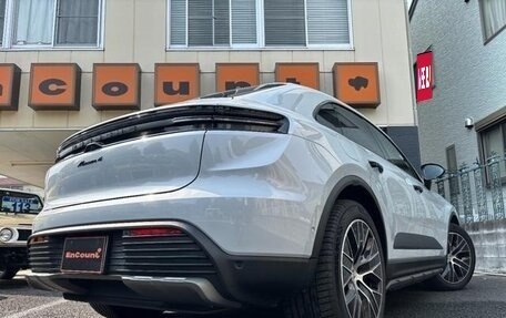 Porsche Macan, 2025 год, 11 868 766 рублей, 36 фотография