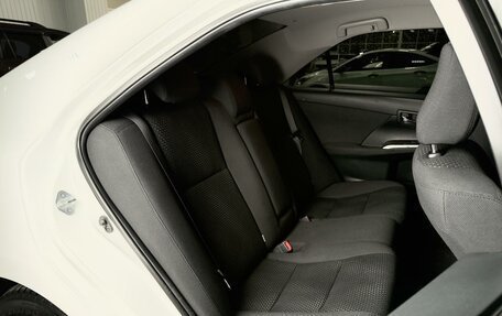 Toyota Camry, 2014 год, 1 780 000 рублей, 10 фотография