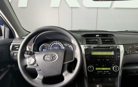 Toyota Camry, 2014 год, 1 780 000 рублей, 11 фотография