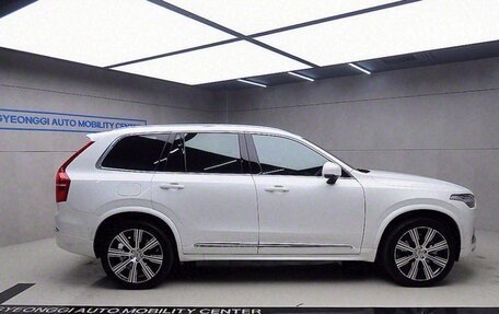 Volvo XC90 II рестайлинг, 2025 год, 6 585 000 рублей, 2 фотография