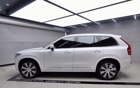 Volvo XC90 II рестайлинг, 2025 год, 6 585 000 рублей, 4 фотография