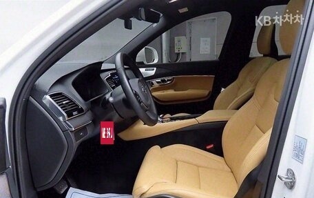 Volvo XC90 II рестайлинг, 2025 год, 6 585 000 рублей, 6 фотография