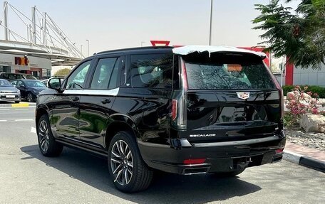 Cadillac Escalade V, 2024 год, 15 300 000 рублей, 7 фотография