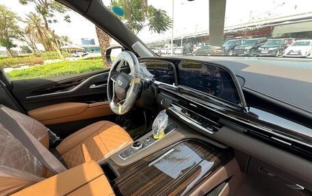 Cadillac Escalade V, 2024 год, 15 300 000 рублей, 16 фотография