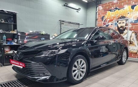 Toyota Camry, 2019 год, 2 850 000 рублей, 5 фотография