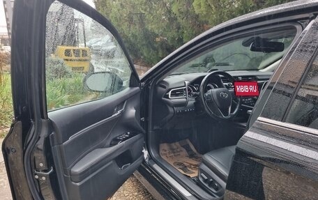 Toyota Camry, 2019 год, 2 850 000 рублей, 22 фотография