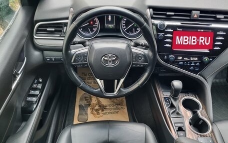 Toyota Camry, 2019 год, 2 850 000 рублей, 33 фотография