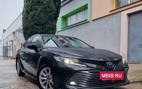 Toyota Camry, 2019 год, 2 850 000 рублей, 40 фотография