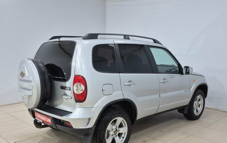 Chevrolet Niva I рестайлинг, 2010 год, 520 000 рублей, 4 фотография