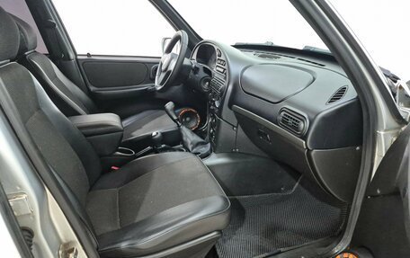 Chevrolet Niva I рестайлинг, 2010 год, 520 000 рублей, 13 фотография