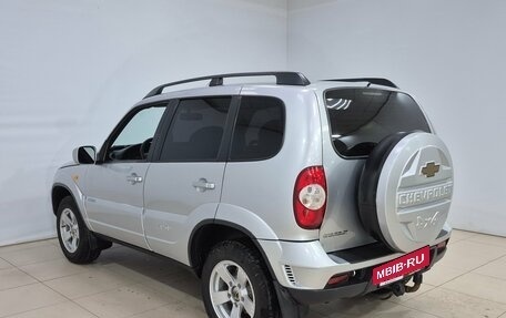 Chevrolet Niva I рестайлинг, 2010 год, 520 000 рублей, 6 фотография
