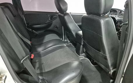 Chevrolet Niva I рестайлинг, 2010 год, 520 000 рублей, 15 фотография