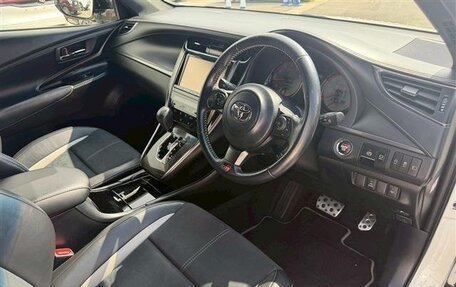 Toyota Harrier, 2019 год, 2 483 069 рублей, 12 фотография